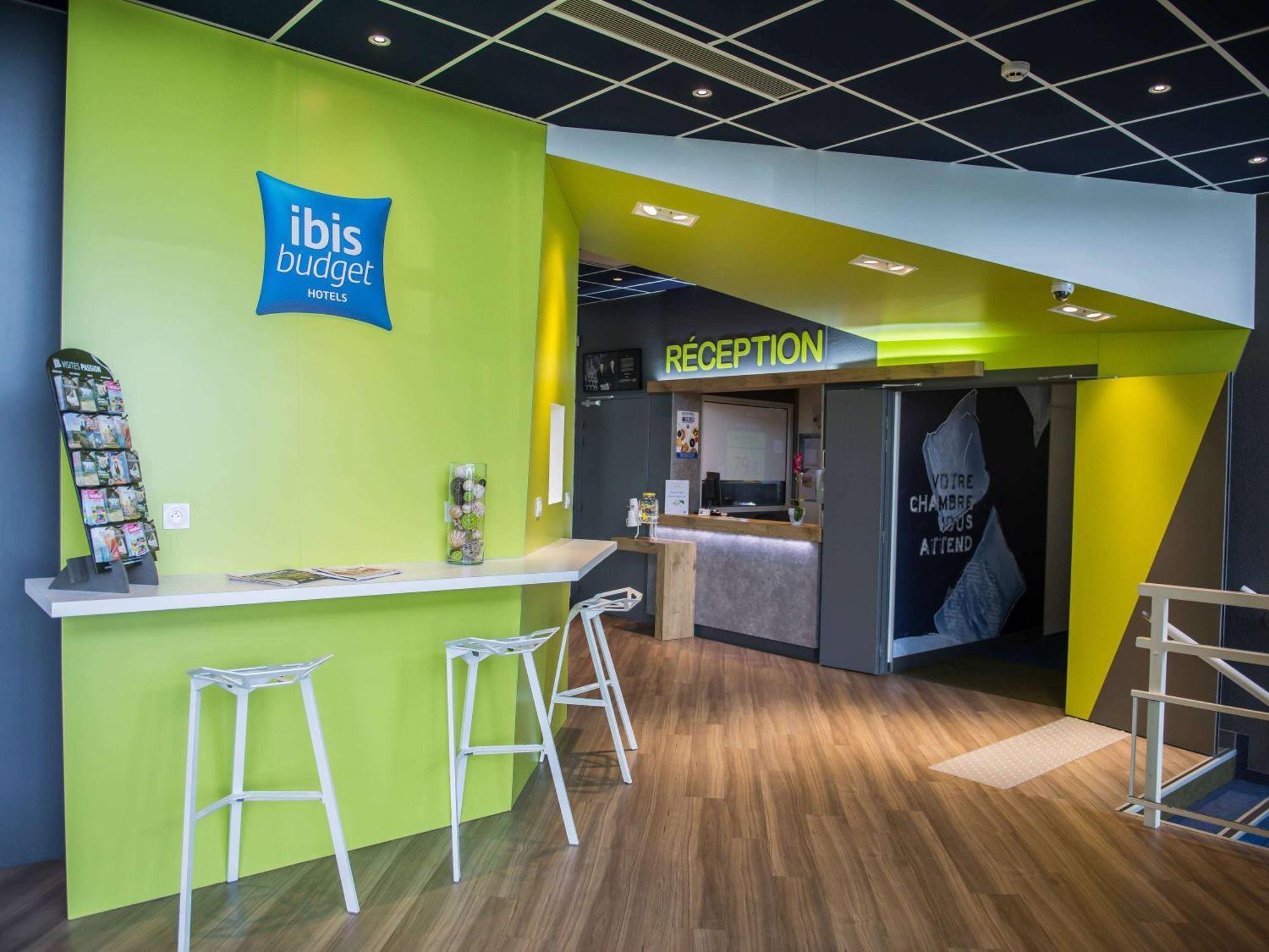Ibis Budget Site Du Futuroscope Chasseneuil-du-Poitou Exteriör bild